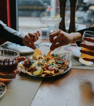 Food & Beverage